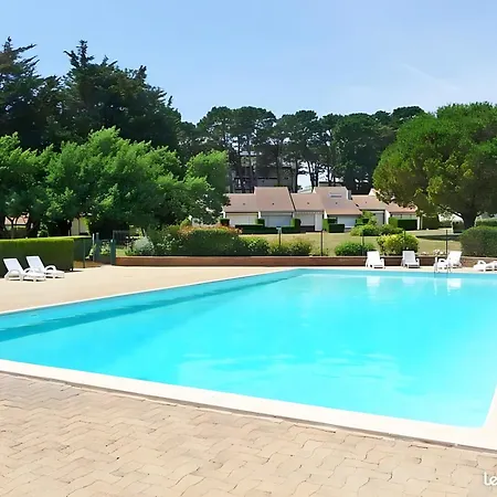 10 De La Noë Et Piscine Hébergement de vacances Pornic