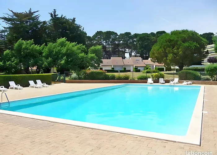 10 De La Noë Et Piscine Hébergement de vacances Pornic